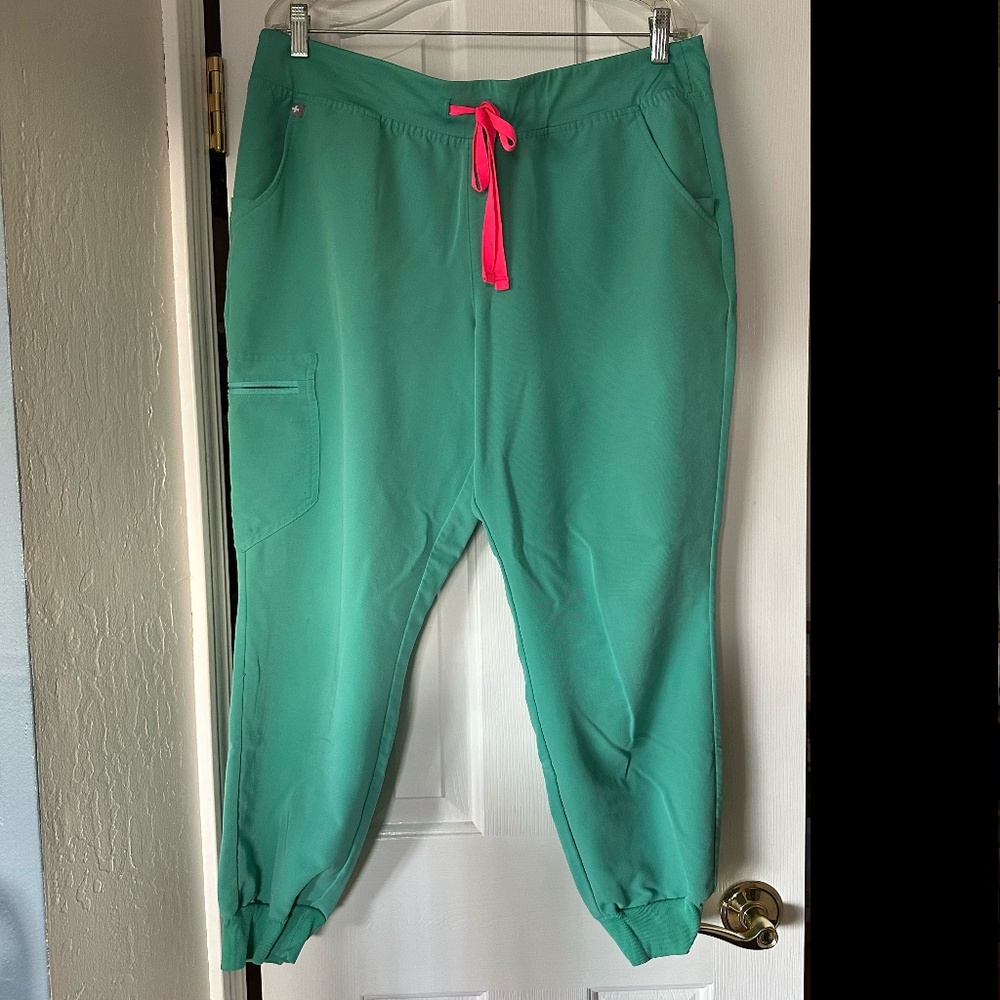 Figs Scrub Pants